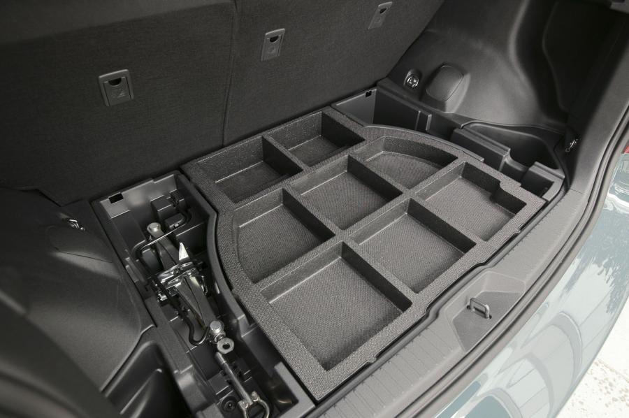  Scion xB 2007 года  (фото 87 из 221)